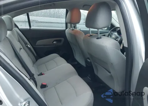 2016 Chevrolet Cruze Limited 1Lt Auto из США, поврежденный, VIN 1G1PE5SB6G7174578